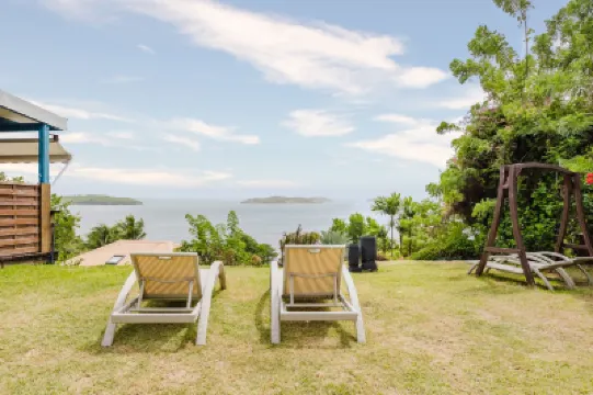 Hôtel Frégate Bleue Отели в г. 