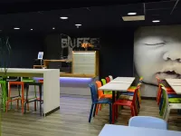 宜必思快捷紹萊中心酒店 - 早餐