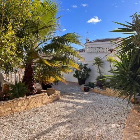 Costa Blanca Poolside Bliss