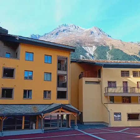 Apartment Termignon ski-in/ski-out location