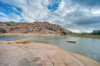 Rustic & Western House on Lake - Swim & Fish! - Pet friendly