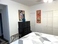 Downtown Art & Eclectic "D" 2br