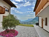 21 Blumenthalerhof Hotels in Algund