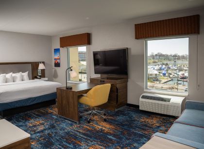 Hampton Inn & Suites Erie/Bayfront