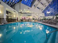 Crowne Plaza ST. LOUIS AIRPORT by IHG Hotels in Bridgeton