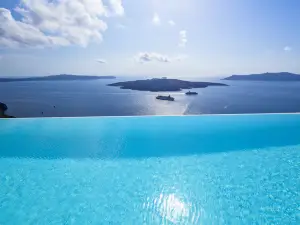 Cosmopolitan Suites - Small Luxury Hotels of the World
