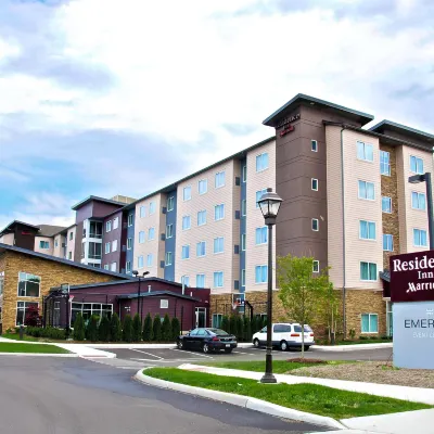Residence Inn Cleveland Avon at the Emerald Event Center Hoteles cerca de Centro Comercial Crocker Park