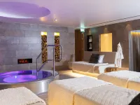 Champneys Tring Hotels in Dacorum District