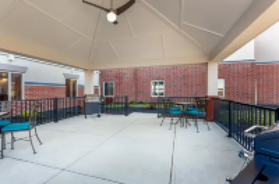 โรงแรม แคนเดิลวูด สวีทส์ เบธเลเฮม เซาท์ บาย IHG