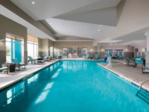 เรสซิเดนซ์อินน์ บายแมริออท เท็กซาร์แคนา โรงแรมในเท็กซาร์คานา