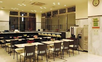 Toyoko Inn Osaka Tsuruhashi Ekimae