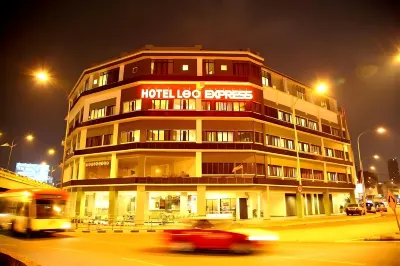 Leo Express Hotel Hotels near Masjid Jamek Alam Shah