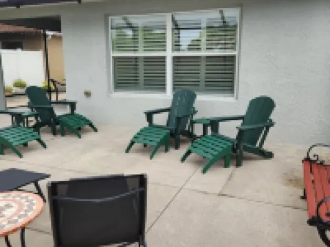 Everything! 3/2, FREE golf & 4-seat cart, Resident passes, pets, near Brownwood Hotels in The Villages