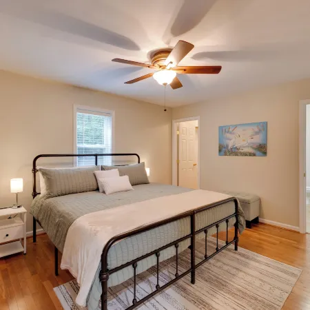 Waterfront Hartfield Vacation Rental w/ Dock!