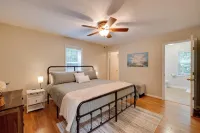 Waterfront Hartfield Vacation Rental w/ Dock! - 3-Star