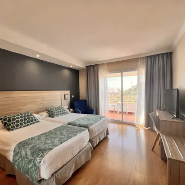 ホテル セルコテル マヤ アリカンテ コスタ・ブランカ周辺のホテル