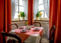 호텔 아들러 잉골슈타트 - 조식 운영
