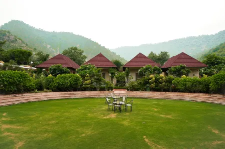 Desi Thath Resort