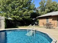 Game Room and Cozy Cowboy Dipping Pool - Amazing Family Retreat