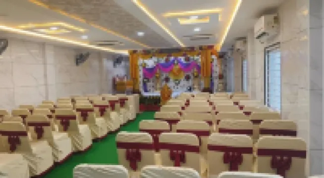 Hotel NVR Grand