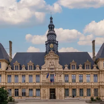 Hyatt Centric Reims Hotels near La Mine