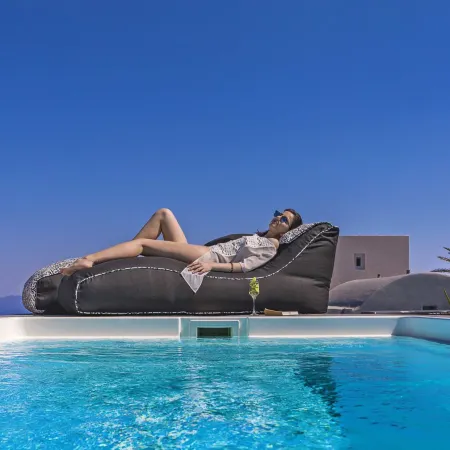 Elysian Santorini
