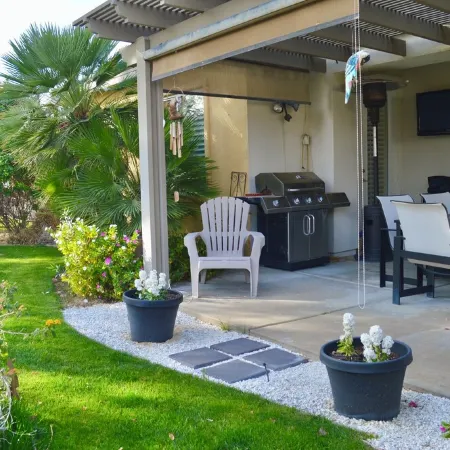 Resort Style Home- Pool Table- Walking Distance to Coachella Fest & Stagecoach