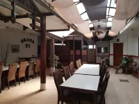 New Bali Indah Hotel Bandung