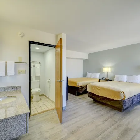 Capital O Travelers Inn Lawton Fort Sill