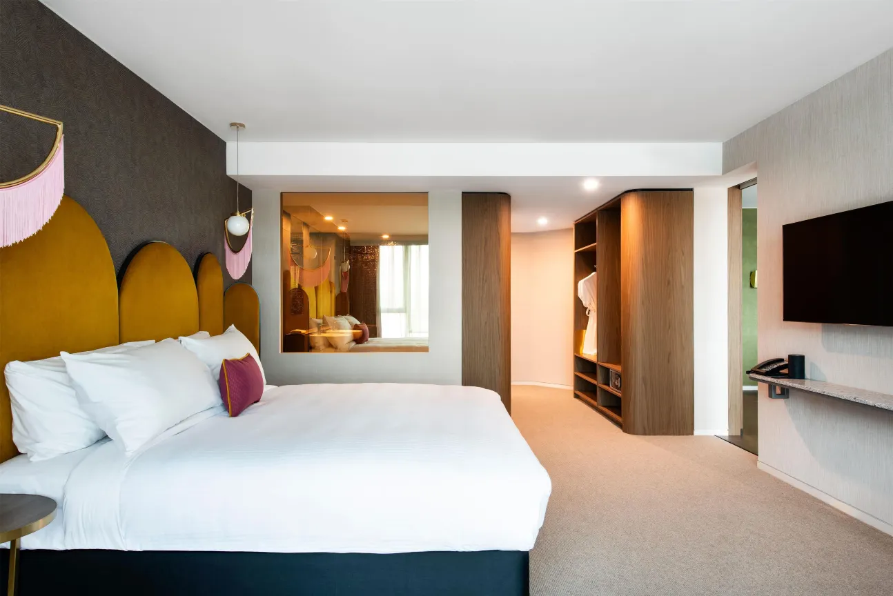 Ovolo Brisbane Fortitude Valley, a Wyndham Hotel Kamar Photos