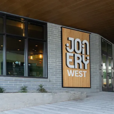 Joinery West Hotels near Double Oaks Park