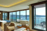 Çırağan Hotel Bosphorus - balcony