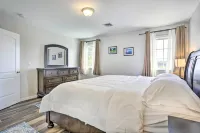 Ideally Located Glen Cove Apartment! - Beach
