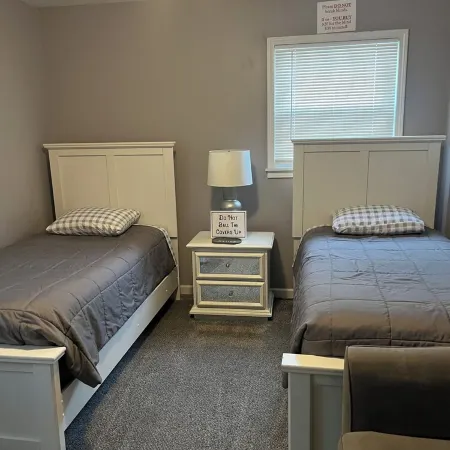 Single house 3 bed rooms bath kitchen sitting room