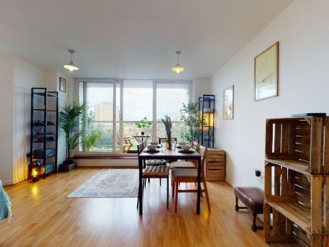 Cozy Hackney Apartment