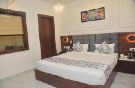 Hotel the Johri