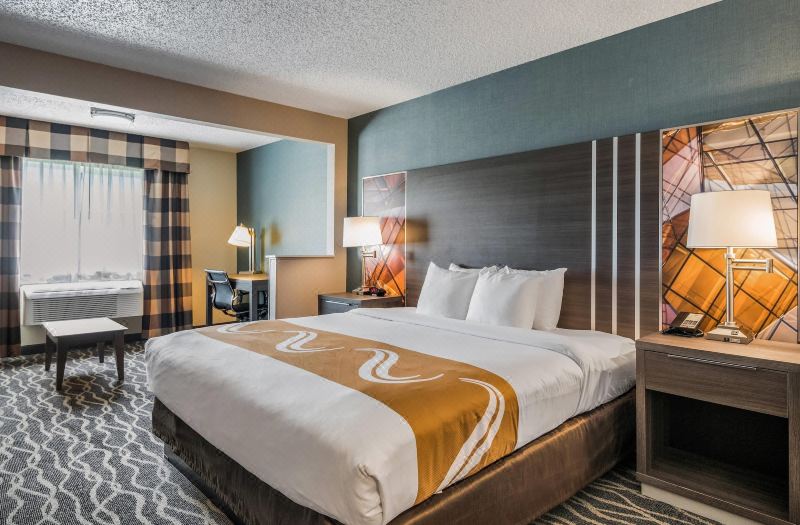 Quality Inn & Suites