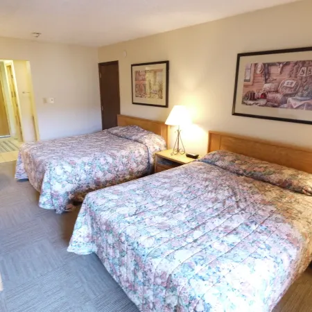 Cm447H Hotel Room 1Br 1 Ba