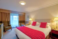 Sunday Box Hill Burford Bridge Hotel Hotels in Dorking