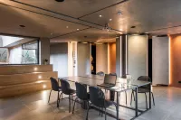 Pilot Amphora Boutique Hotel "Adults Only" - Parkplatz