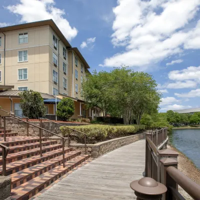 Hotel Indigo JACKSONVILLE-DEERWOOD PARK by IHG Hôtels à proximité de : Centre commercial St Johns Town Center