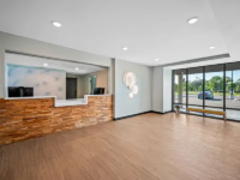 Echo Suites Extended Stay by Wyndham Naples Hotels in Collier County