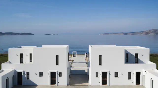 Sereno Natu Villas in Skyros