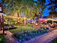 Captain Wohlt Inn Bed & Breakfast Hotels in Hermann