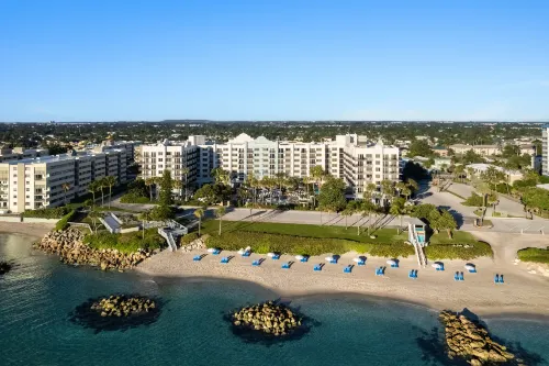 Embassy Suites by Hilton Deerfield Beach Resort & Spa - Wifi