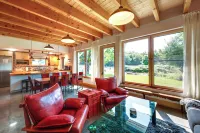 Acadia Home w/ Rooftop Deck - Close to Trails! - Wifi