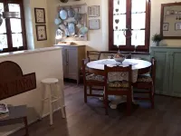 Alpi Apuane:colored flat in ancient farmhouse 4km from the sea and near the Alps Hotels in Seravezza