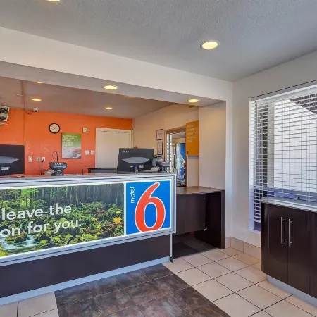 Motel 6 Vallejo, CA - Six Flags West