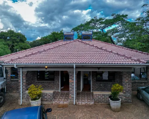 Darwendale Madhuve lodge for one Hotele w: Zvimba