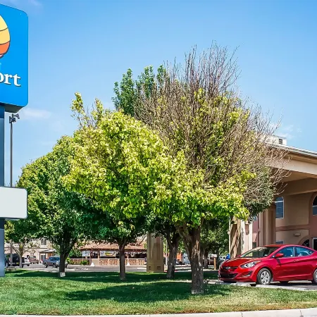 Quality Inn & Suites Roswell North